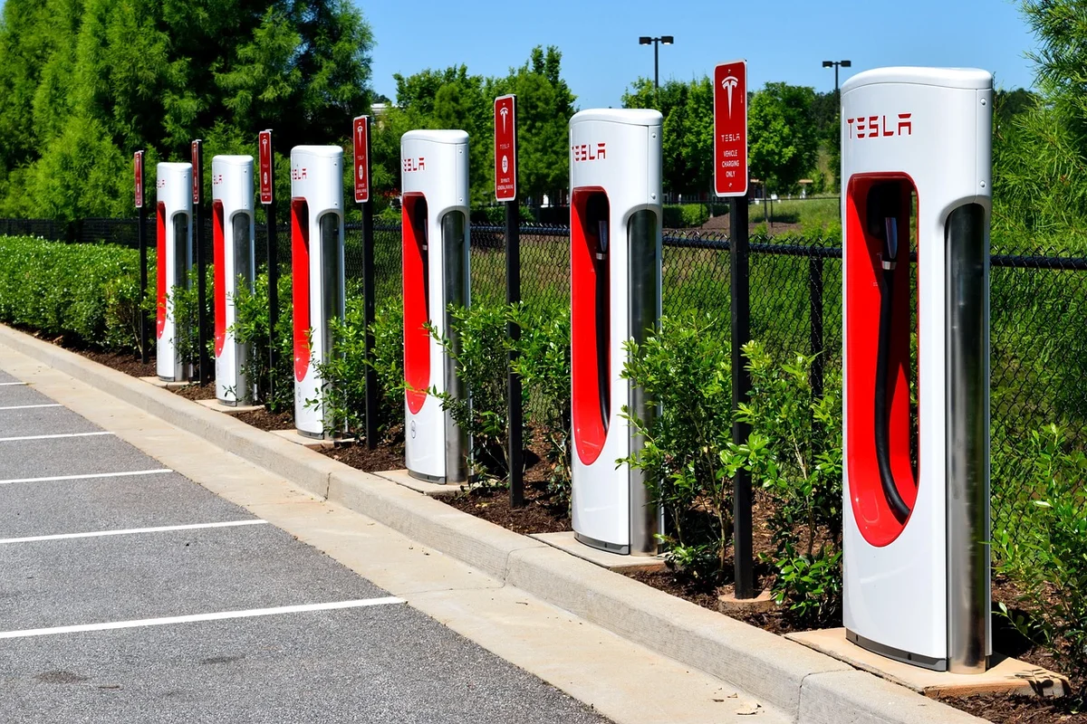 electricity, station, icon, transportation, electric, electrical, vehicle, center, plug, power, eco, symbol, transport, fuel, charging, charge, automobile
