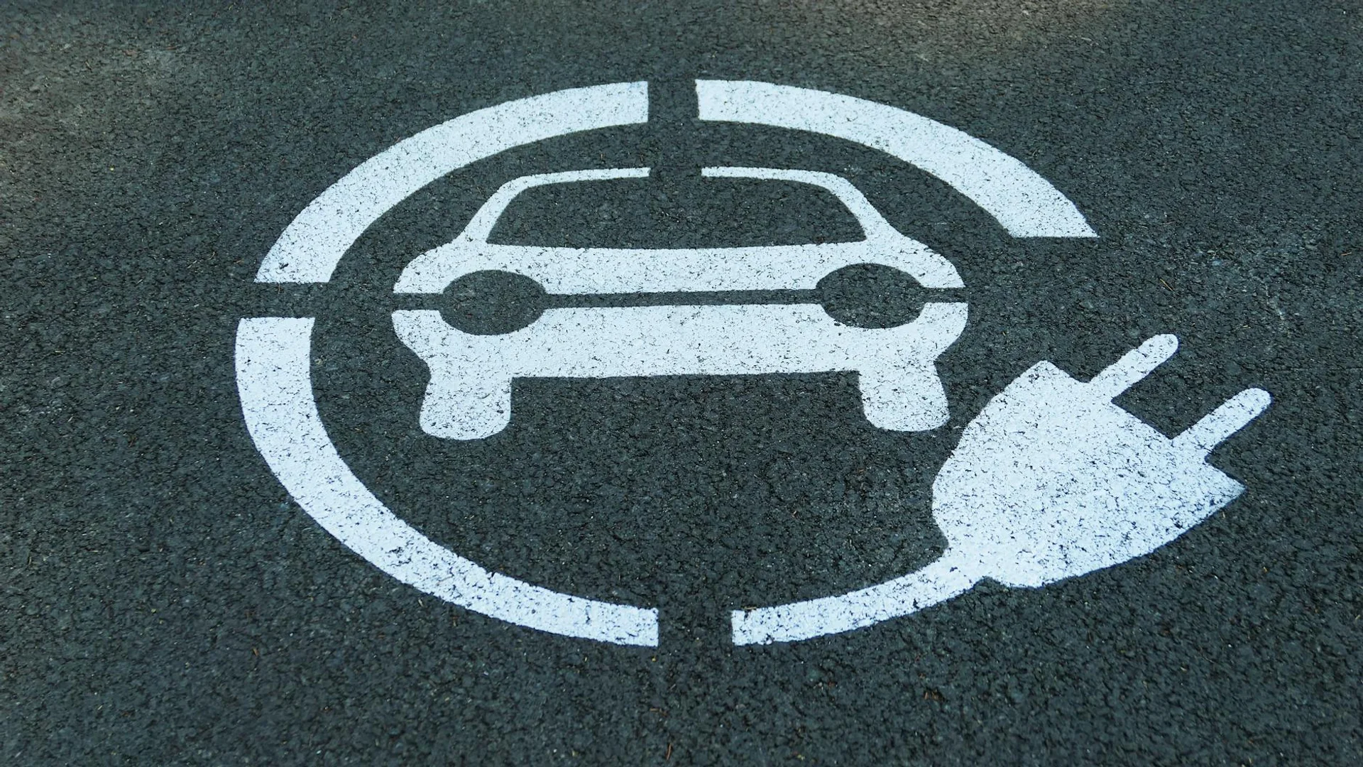 Are Chinese EVs Cheap Because of Production, or the Low PPP of the Yuan?
