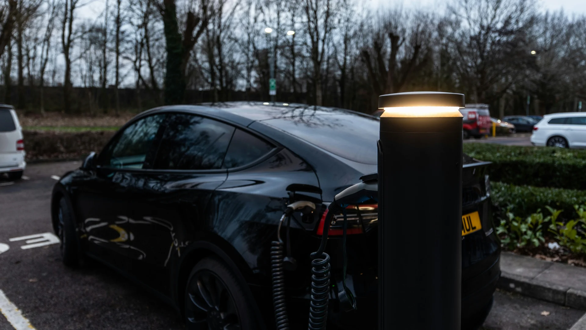 Charge Limits, NMC vs LFP, and the Regulatory Gap Canadian EV Owners Inherit