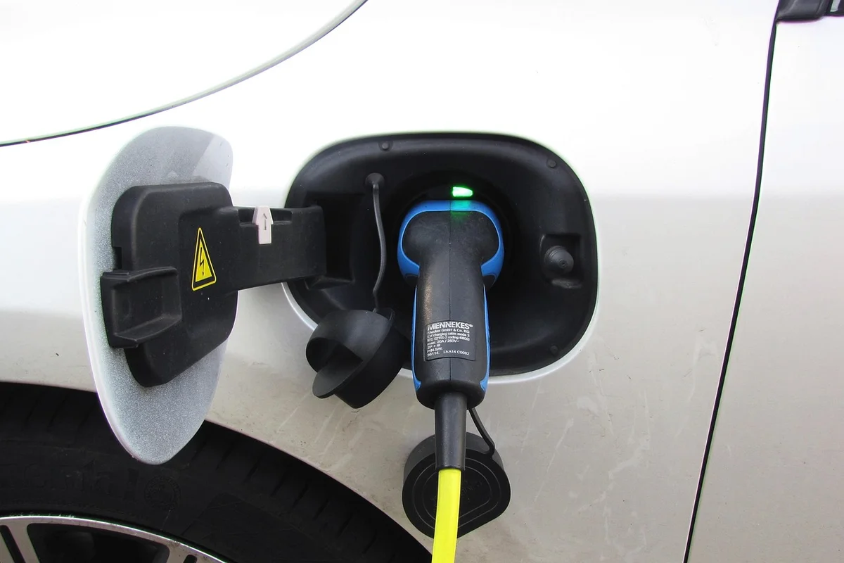 plug-in, electricity, e-car, hybrid car, power cable, plug, fill up on energy, energy-saving, load, charging cable, hybrid car, hybrid car, hybrid car, hybrid car, hybrid car, load