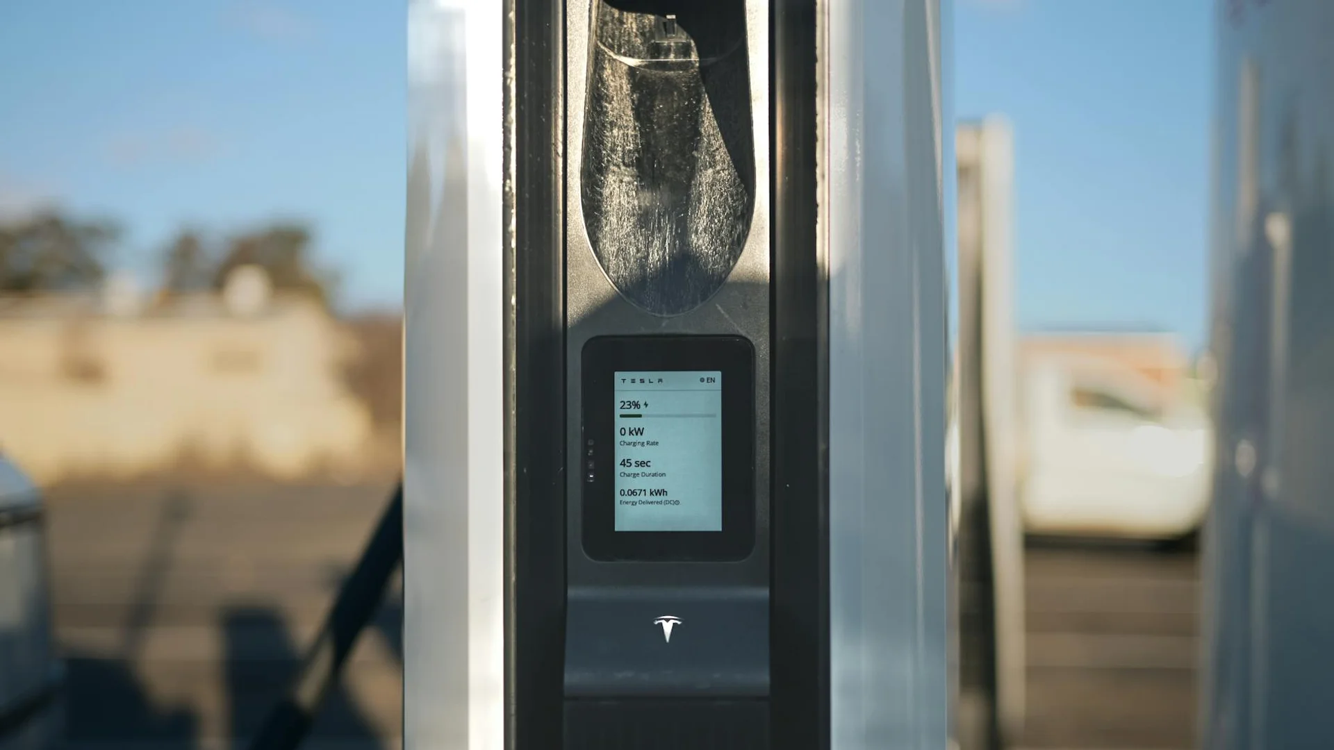 How Charging Networks Like Electrify America Decide Stall Count Per Site