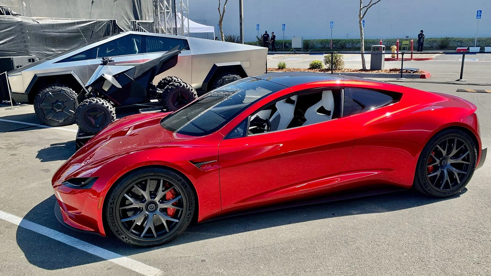 Tesla Roadster: $50,000 Deposit, No Unveil Yet
