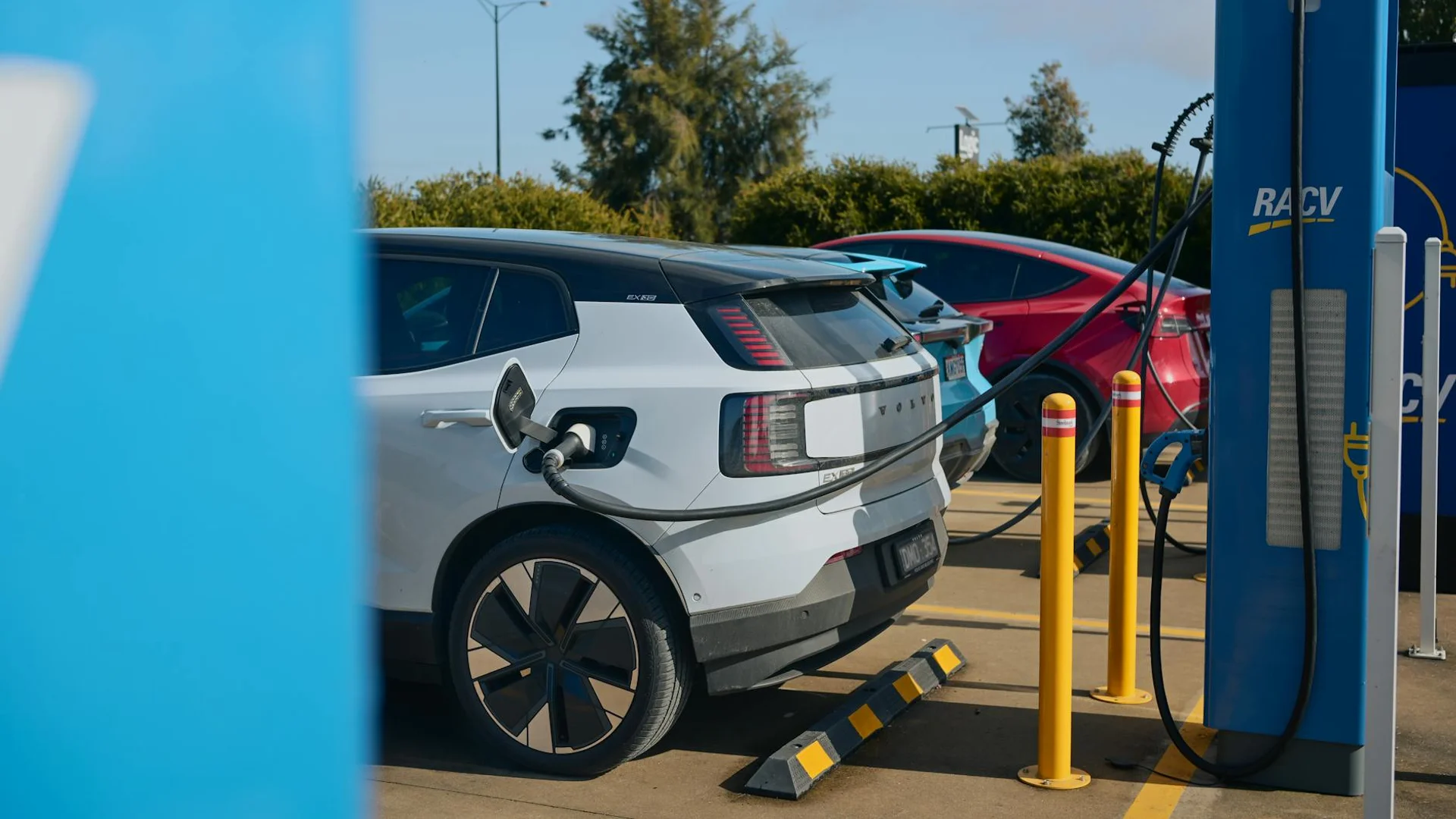 Why am I charging slow? The three layers that decide how fast your EV actually charges